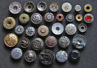 Επί παραγγελία Washable αιφνιδιαστικά κουμπιά μετάλλων για τον ιματισμό γύρω από τη μορφή