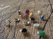 Prong μαργαριταριών αιφνιδιαστικά κουμπιά για τα ενδύματα γυναικών
